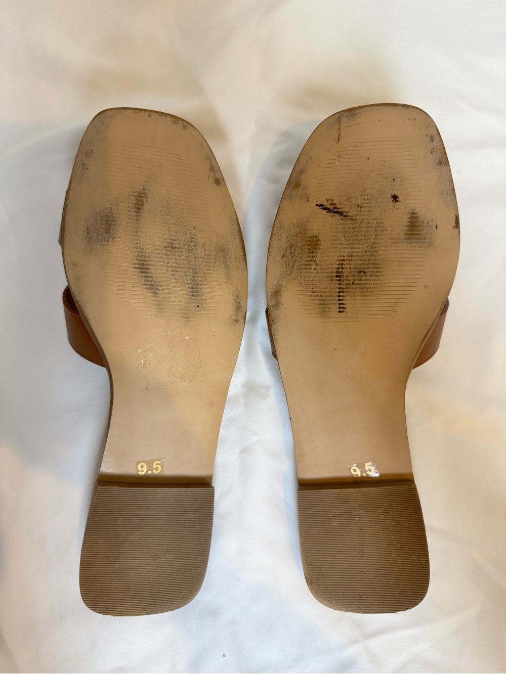 Steve Madden Hadyn Cognac Leather Sandals - Picture 3 of 4